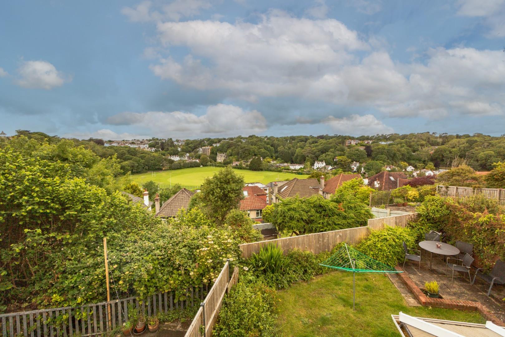 Overland Close, Mumbles, Swansea, SA3 4LR
